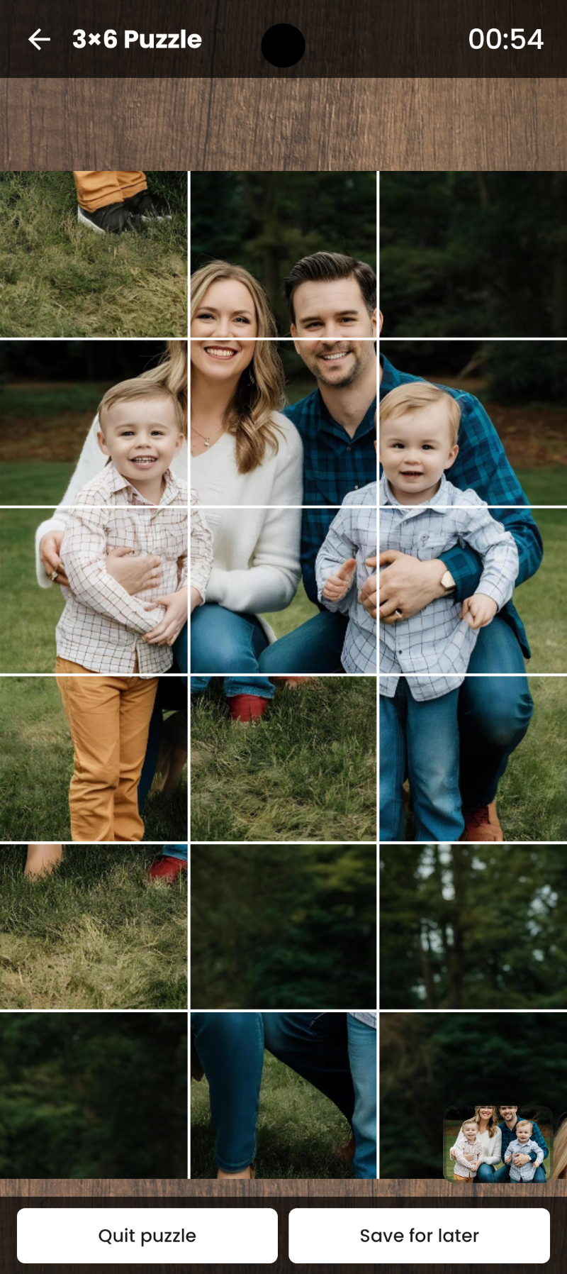 Photo Puzzle Maker screenshot showing puzzle piece placement